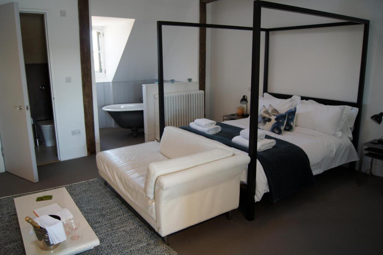 Montys Accommodation 刘易斯 外观 照片
