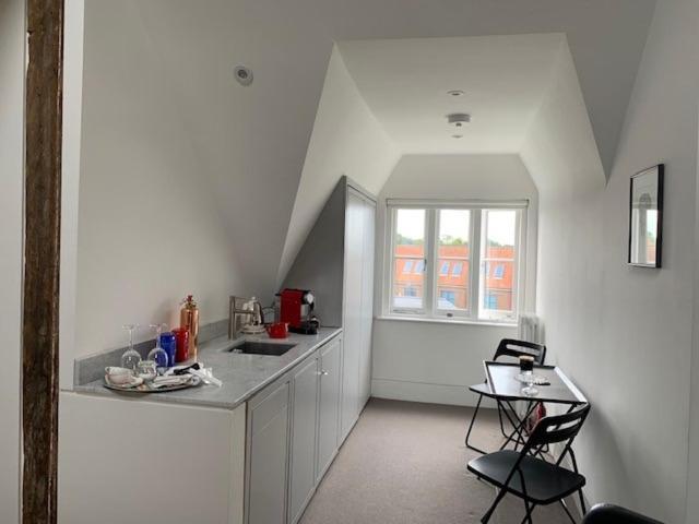 Montys Accommodation 刘易斯 外观 照片
